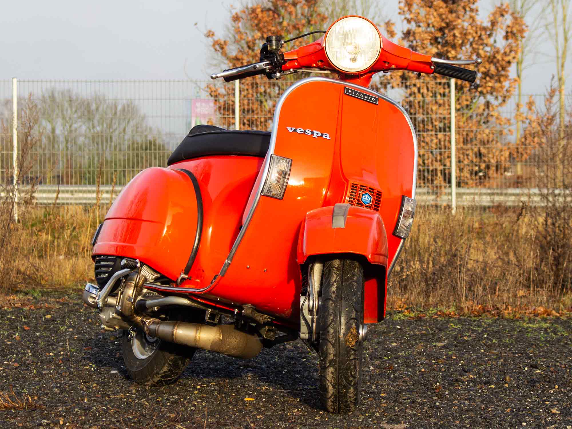 Custom Vespa Tuning PX 200 mit Quattrini 244ccm Motor und Scheibenbremse