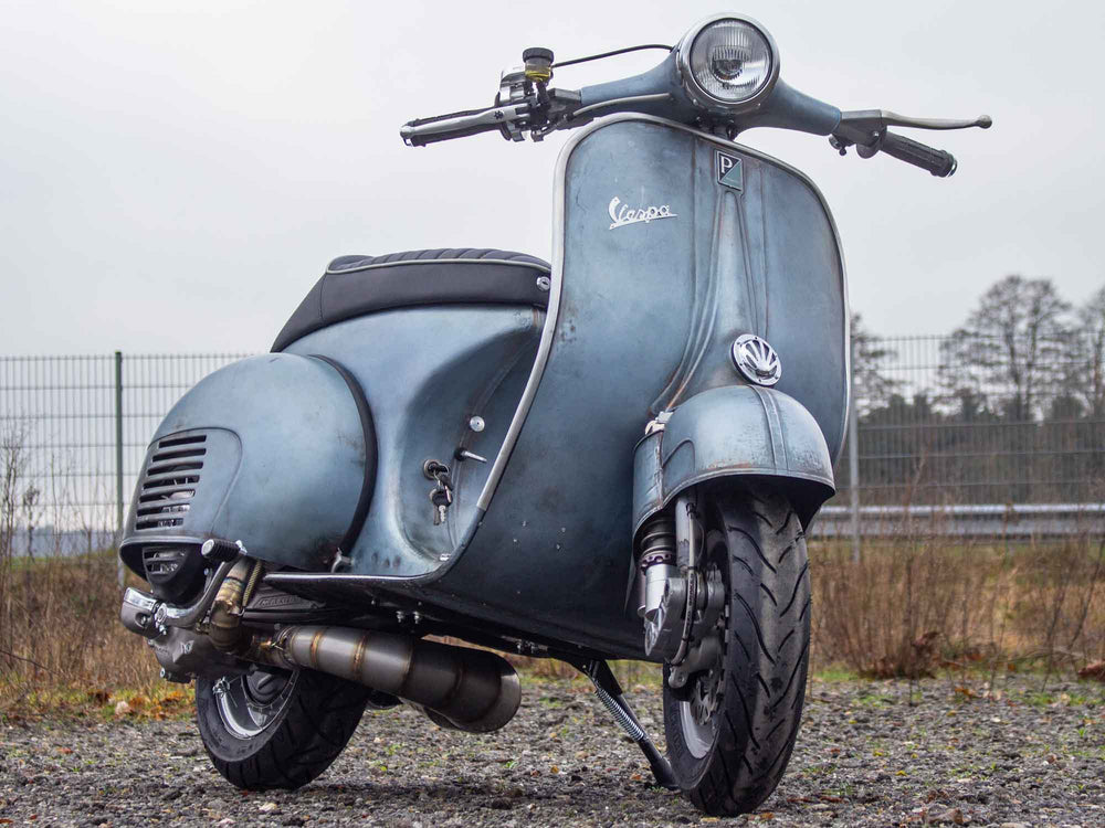 Custom Vespa Tuning VNB 244ccm mit Scheibenbremse in Piaggio Azzurro Metallizzato 114 Rawstyle