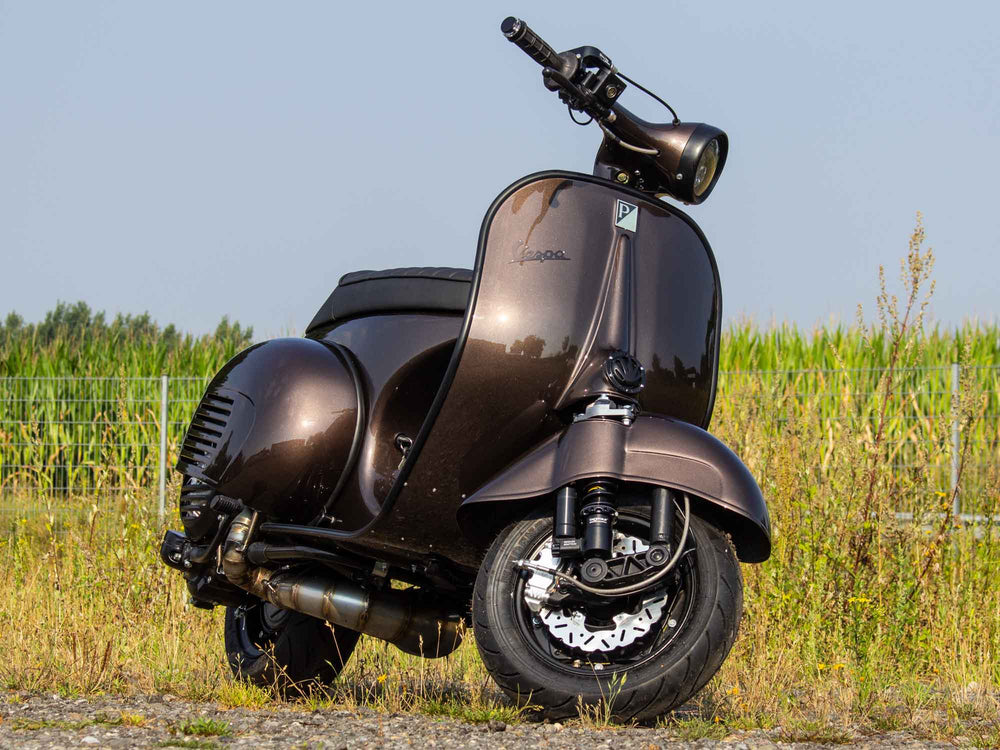 Custom Vespa Tuning VNB 244ccm mit Scheibenbremse und Rennauspuff in Yamaha Braun Metallic 
