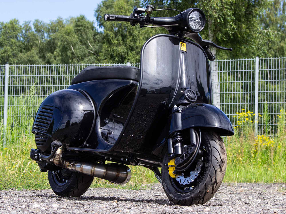 Custom Vespa Tuning Umbau VNB 244ccm in Ferrari Nero Daytona Schwarz Metallic