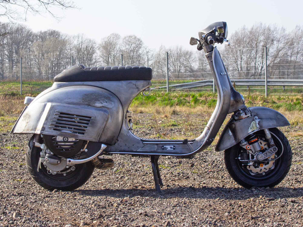 Custom Vespa Superlow Series 306 Scooter & Service