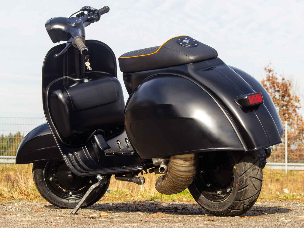 Custom Vespa Umbau GS 306ccm BFA mit Scheibenbremse in Mattschwarz