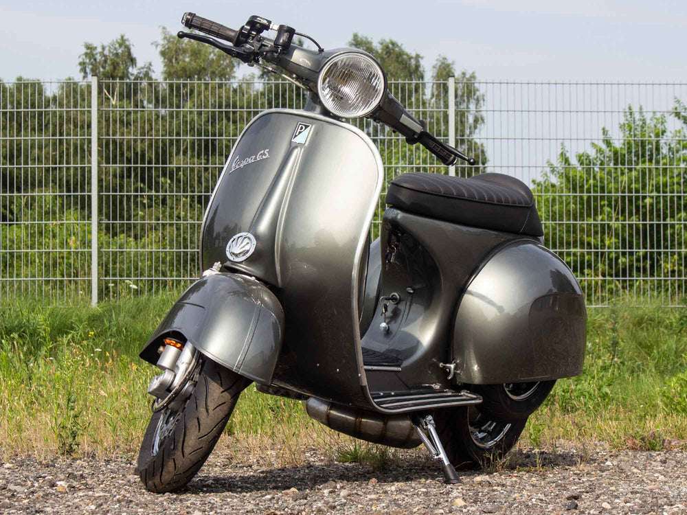 Custom Vespa Umbau GS 306ccm BFA mit Scheibenbremse in Porsche Felsengrün