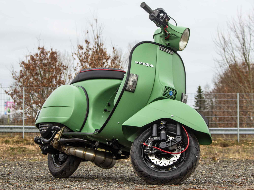 Custom Vespa Umbau PX 244ccm mit Scheibenbremse in Reseda Grün matt