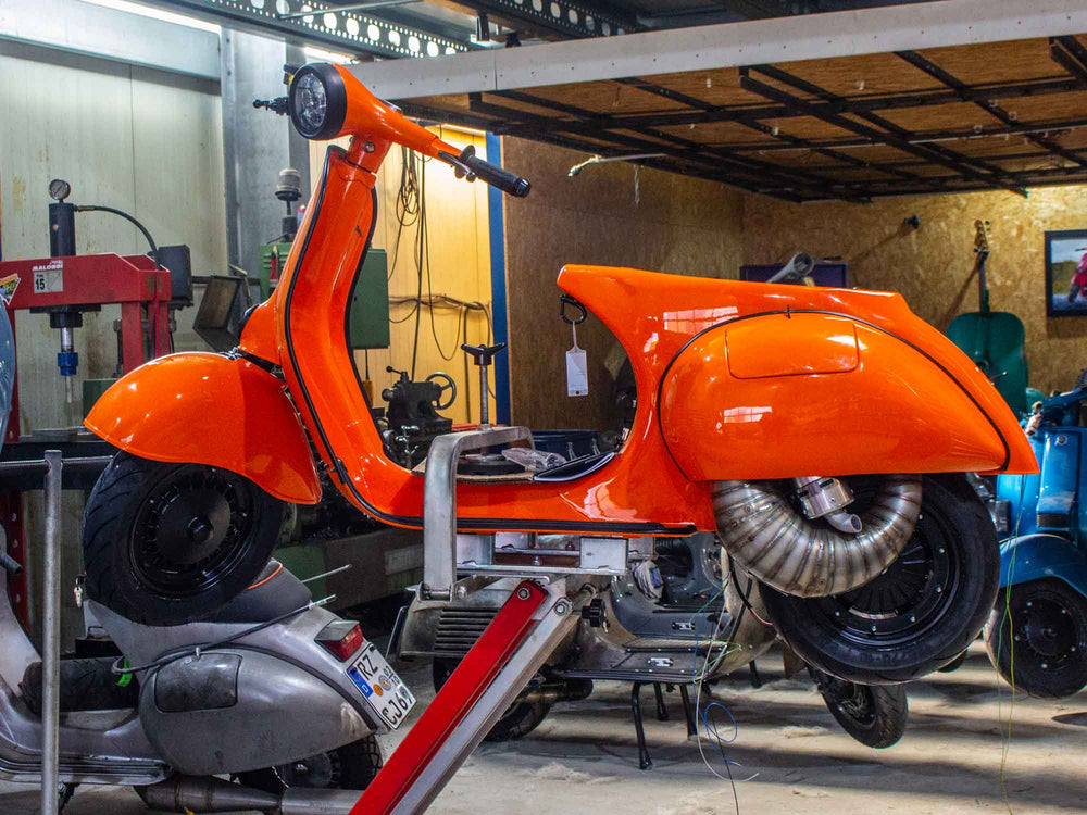 Vespa 288 Acma Conversion Orange
