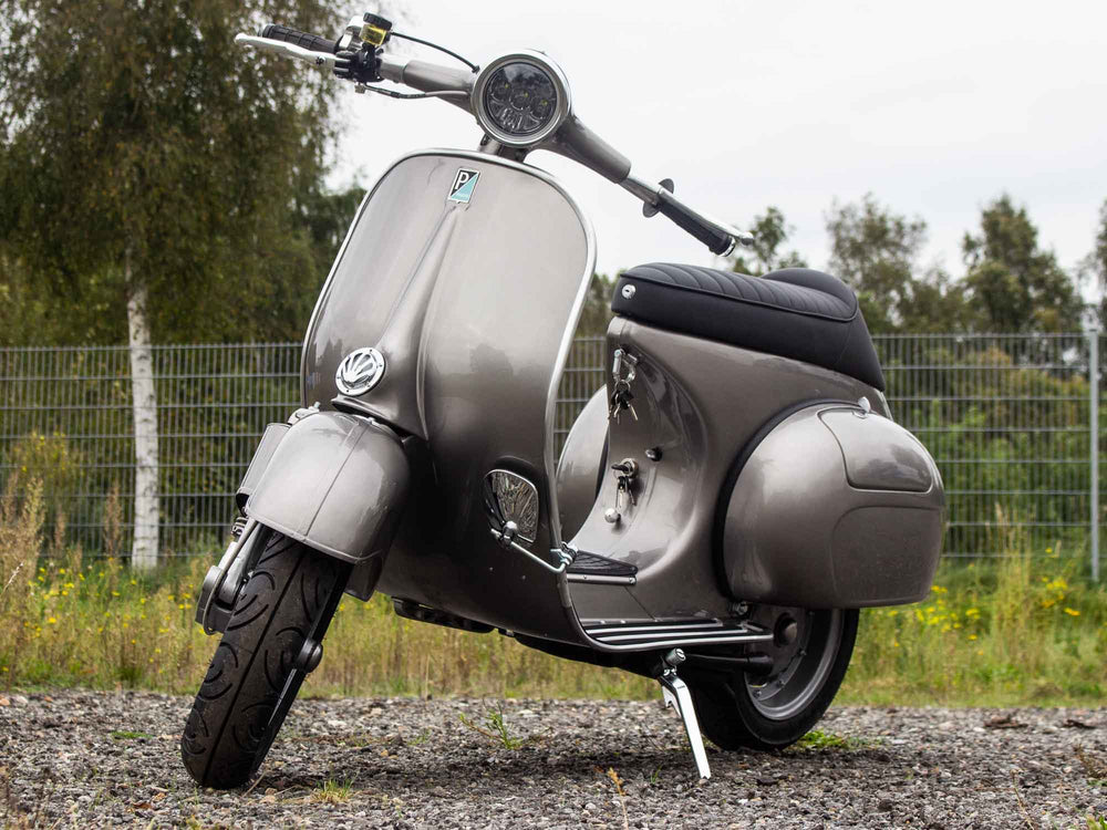 Custom Vespa Umbau VNB 125ccm Classic mit Scheibenbremse und LED-Scheinwerfer