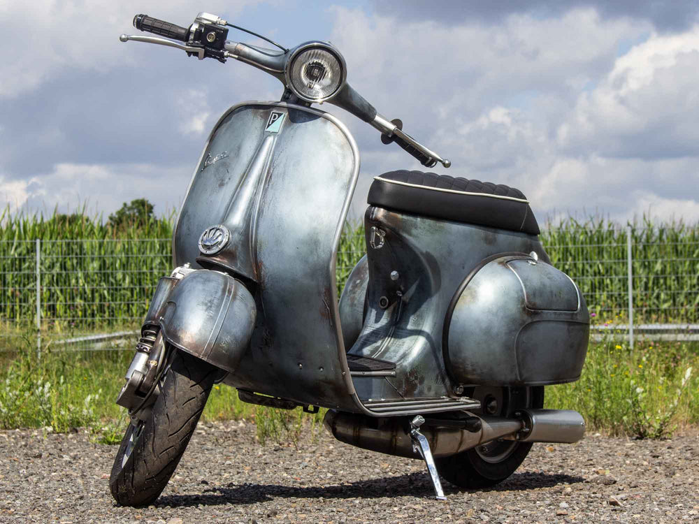 Custom Vespa Umbau VNB 244ccm in Piaggio Azzurro Metallizzato 114 Rawstyle