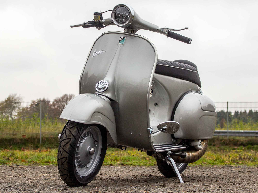 Custom Vespa Umbau VNB 244ccm mit Scheibenbremse in Mercedes Silbergrau Metallic 180