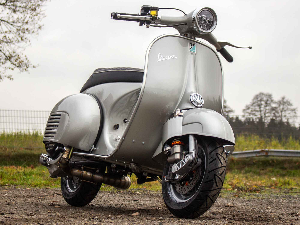 Custom Vespa Umbau VNB 244ccm mit Scheibenbremse in Mercedes Silbergrau Metallic 180