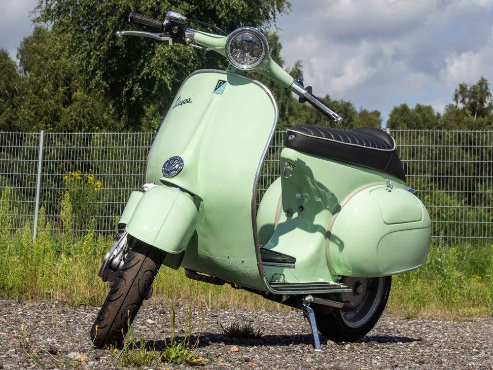 Custom Vespa Umbau VNB 244ccm in Piaggio Verde Pastello mit Scheibenbremse