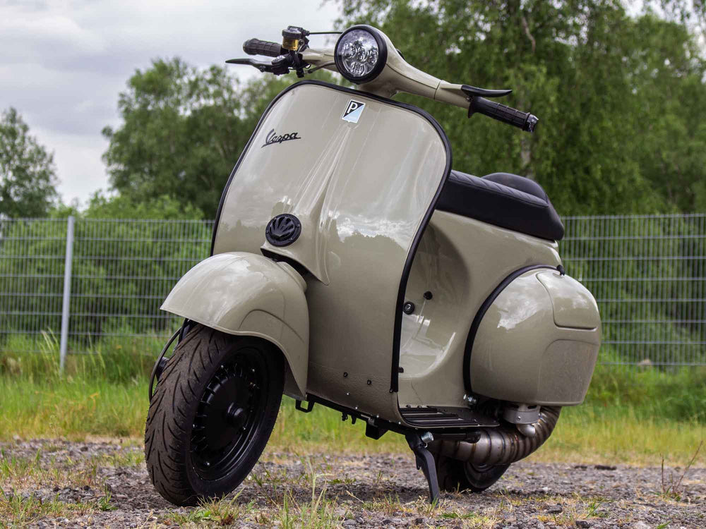 Custom Vespa VNB 244ccm in Porsche Steingrau 