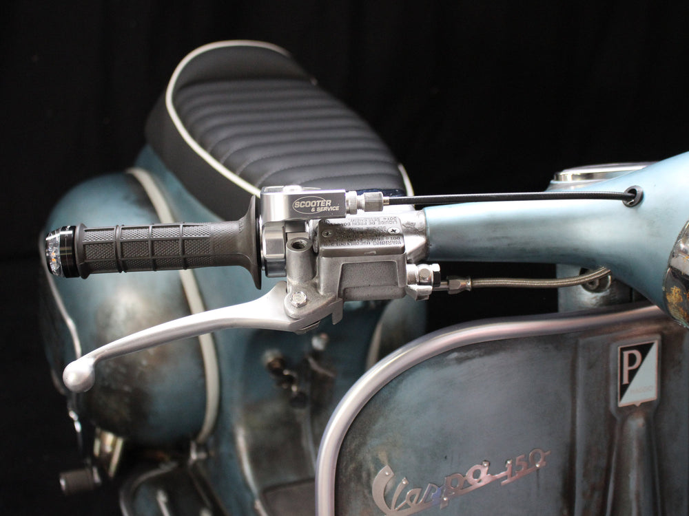 Custom Vespa VBB 221 Rawstyle Scooter & Service