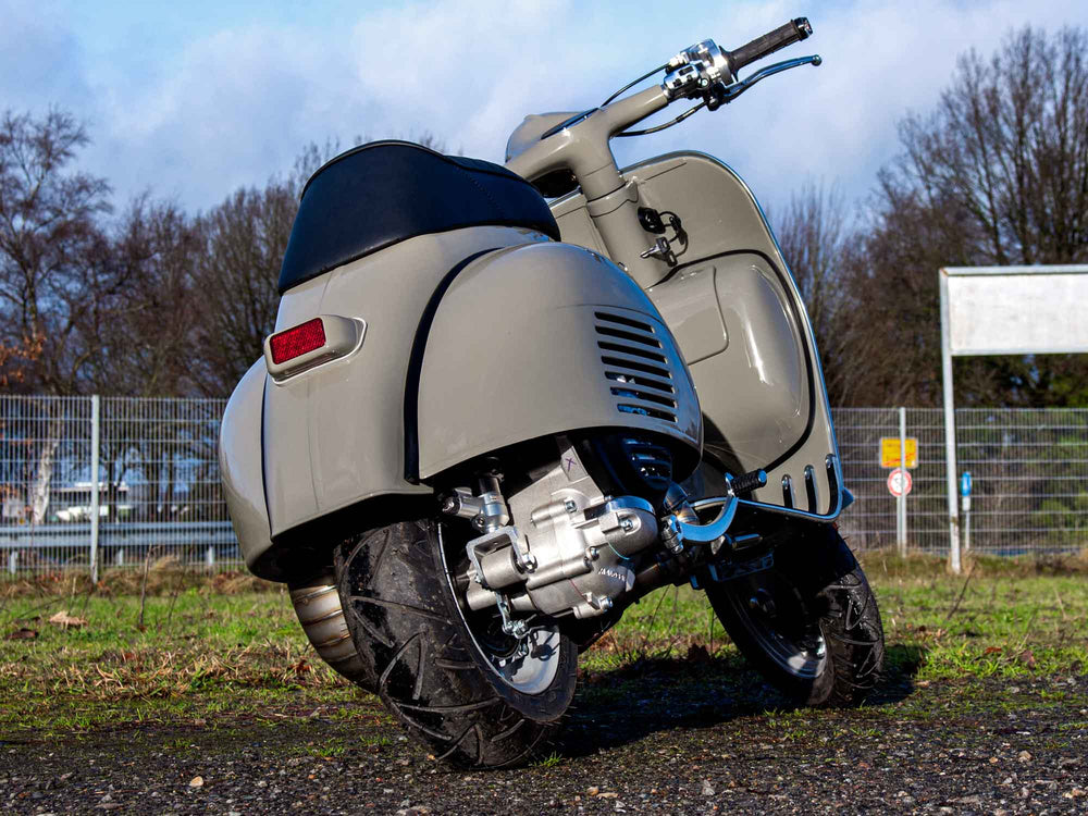 Vespa VBB 244ccm Classic in Porsche Steingrau