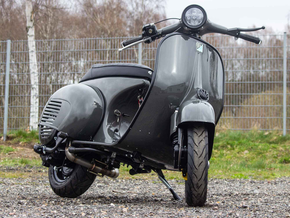 Custom Vespa VNB 125 T5 mit Scheibenbremse und LED-Scheinwerfer  in Ferrari Grigio Scuro 