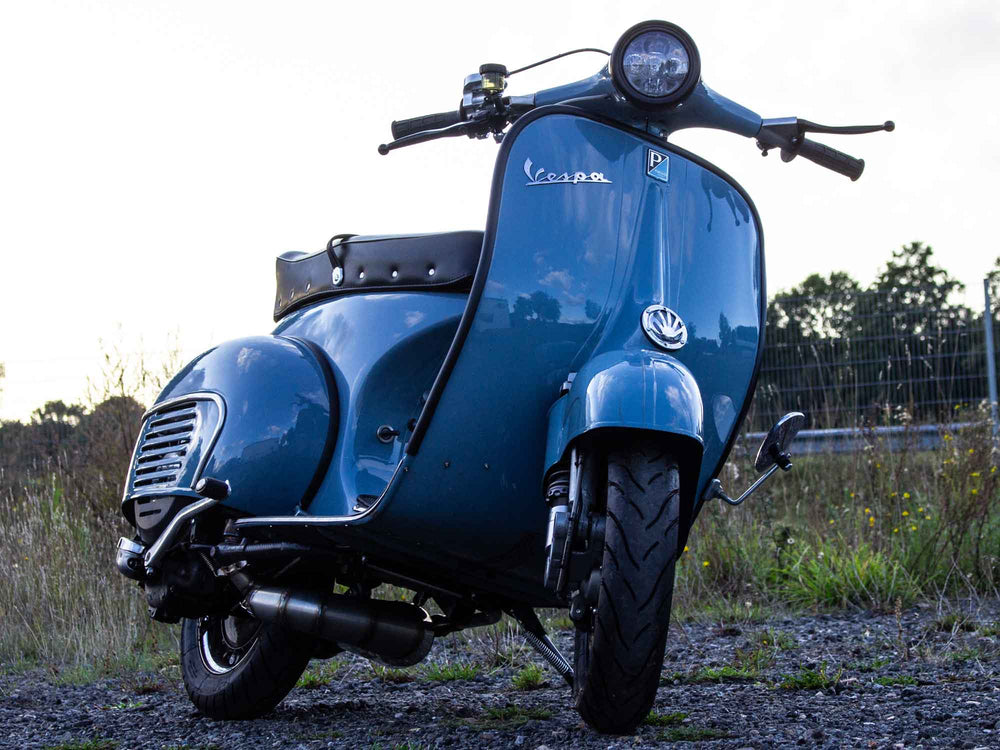 Custom Vespa VNB 190ccm mit Scheibenbremse und Rennauspuff