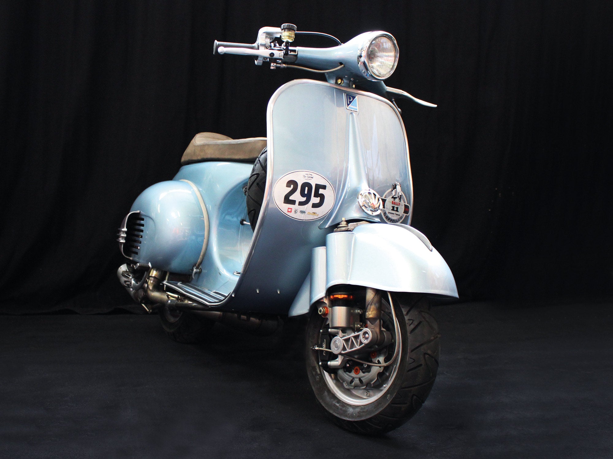 Custom Vespa Umbau VNB 221ccm mit Scheibenbremse und Rennauspuff