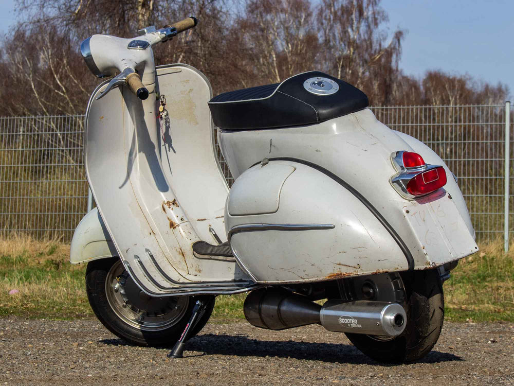 Custom Vespa Umbau VNB mit 244ccm Motor und Scheibenbremse in Piaggio Grigio Ametista