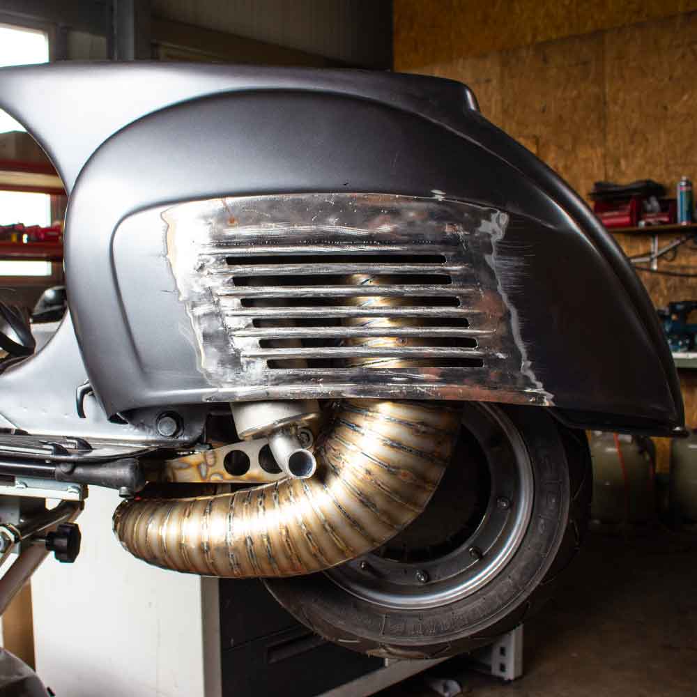 Sonderanfertigung einer Motovespa Seitenhaube