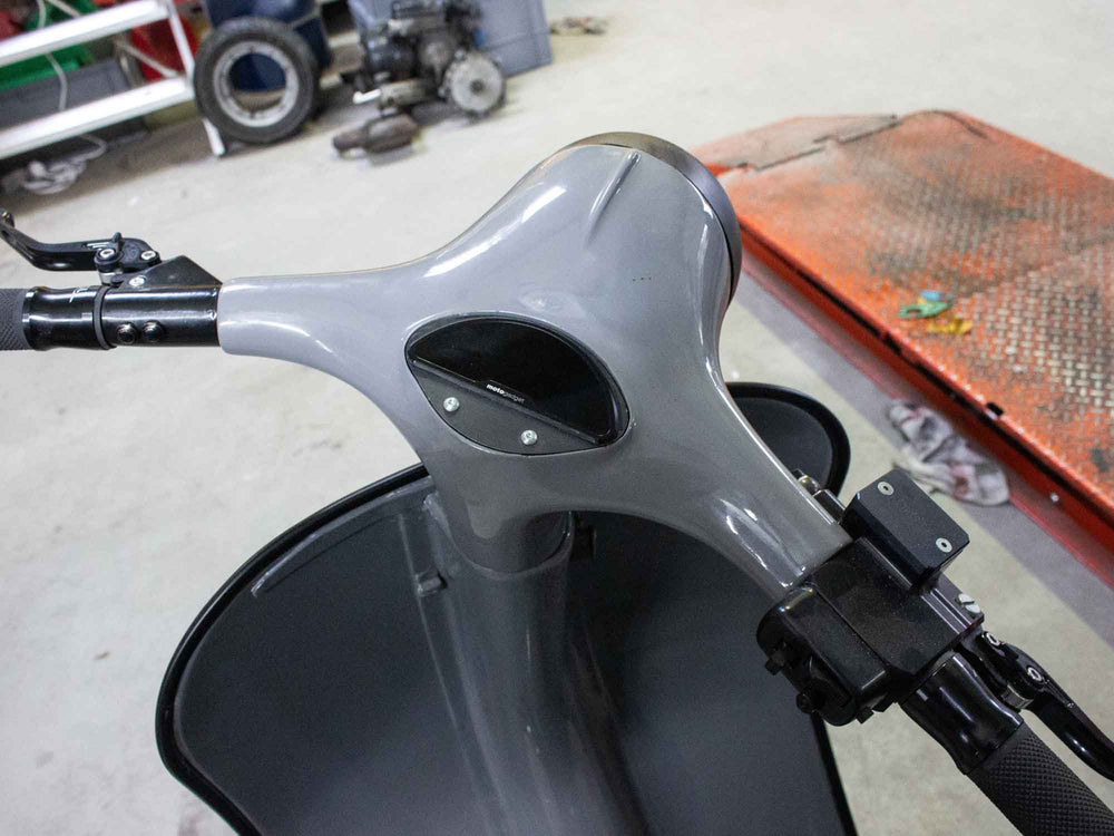 Motovespa Umbau 190ccm mit Breitreifen in Audi Nardo Grau