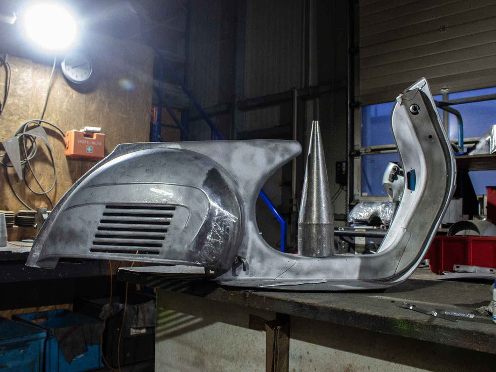 Vespa PX-GS 160 Umbau - Blecharbeiten und Verzinnen