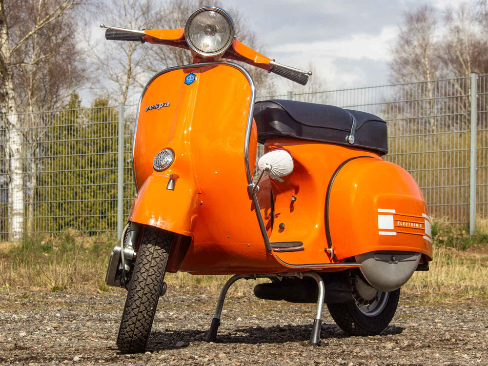 Vespa Rally 200 Restauration in den originalen Zustand