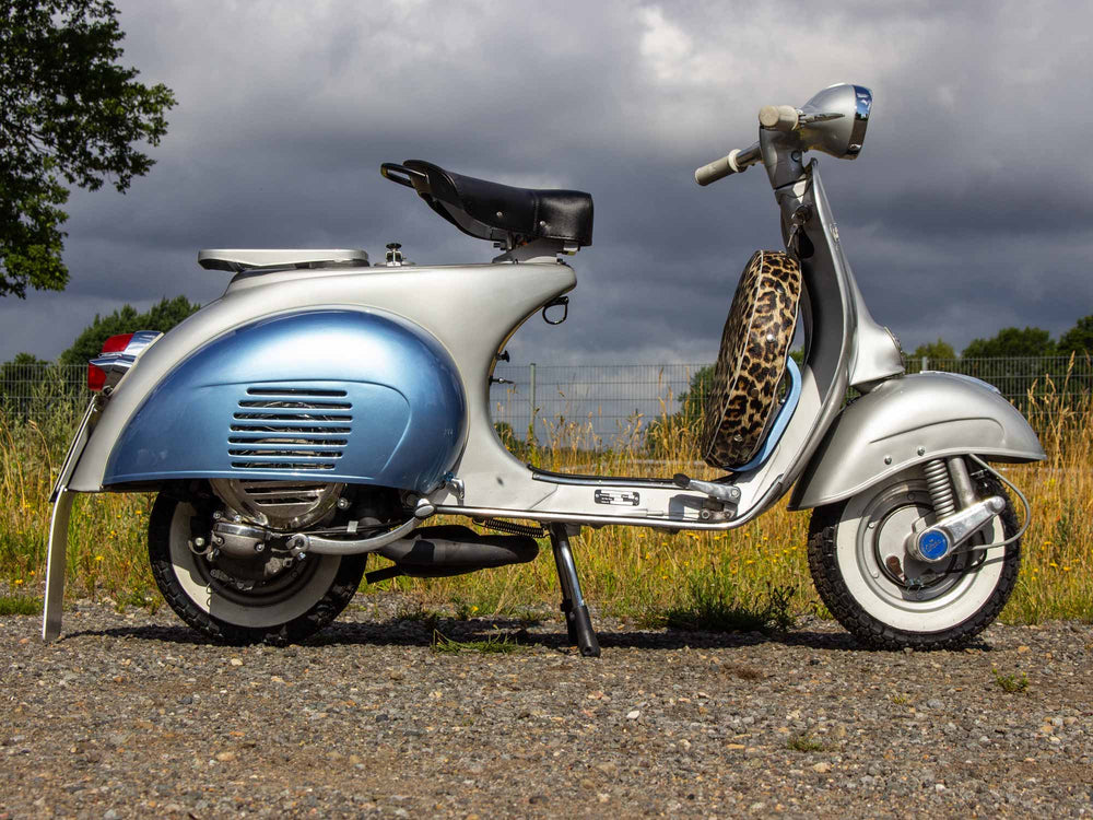 Vespa VBB 187 Restauration und Tuning in Mercedes Silbergrau Metallic 180