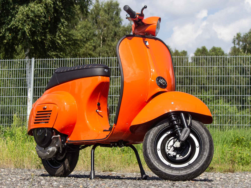 Vespa V50 1.Serie Restauration Scooter & Service